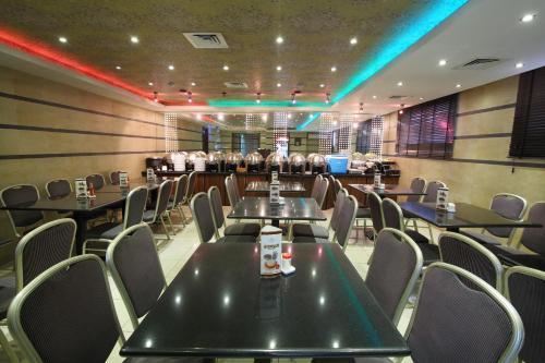 Oasis Deira Hotel Dubai Luaran gambar