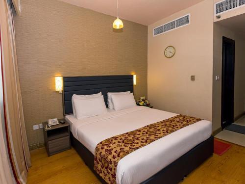 Oasis Deira Hotel Dubai Luaran gambar